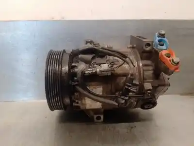 Recambio de automóvil de segunda mano de COMPRESOR AIRE ACONDICIONADO para RENAULT LAGUNA III  referencias OEM IAM 8200720417A  8200720417A