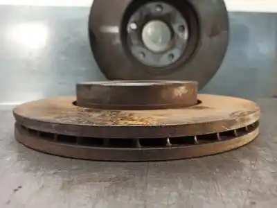 Pezzo di ricambio per auto di seconda mano disco freno anteriore per ford c-max (cb3) 1.6 tdci cat riferimenti oem iam 1734696  