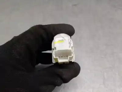 Автозапчасти б/у выключатель за renault captur i (j5_, h5_) 1.5 dci 90 ссылки oem iam 253206170r  