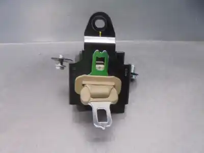 Second-hand car spare part central rear seat belt for ssangyong rodius 2.7 turbodiesel cat oem iam references 7563121201