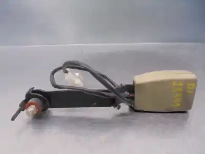 Second-hand car spare part seat belt buckle for ssangyong rodius 2.7 turbodiesel cat oem iam references 7566221100eaj