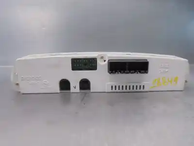 Second-hand car spare part multifunction display for ssangyong rodius 2.7 turbodiesel cat oem iam references 8025021302  