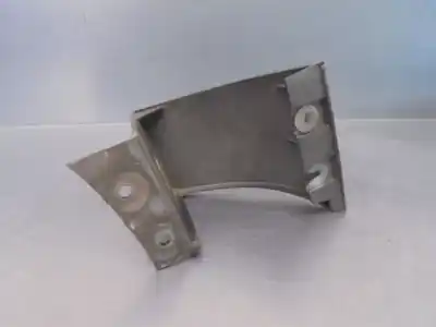 Автозапчастина б/у задні модинги для ssangyong rodius 2.7 turbodiesel cat посилання на oem iam 7988021000  