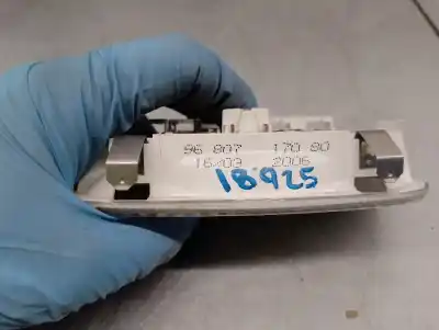 Peça sobressalente para automóvel em segunda mão luz interior por citroen c2 (jm_) 1.4 hdi referências oem iam 9680717080  