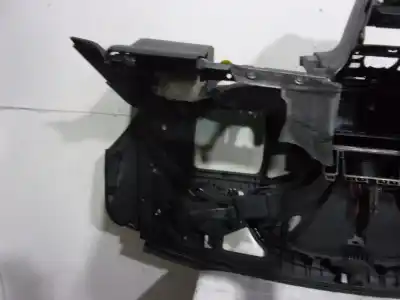 Pièce détachée automobile d'occasion tableau de bord pour citroen c3 picasso 1.6 16v hdi références oem iam 823194  