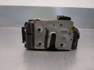 Second-hand car spare part left front door lock for chrysler grand voyager lx oem iam references 4589417af
