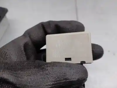 Автозапчасти б/у реле за subaru legacy berl. b13 (bl) 2.0 d classic ссылки oem iam 86111aj001  