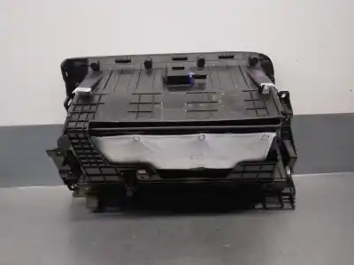 Автозапчастина б/у бардачок для kia xceed 1.4 tgdi cat посилання на oem iam 84540j7000wk  