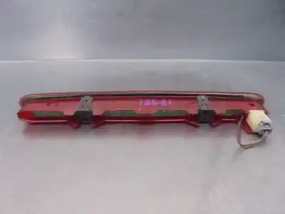 Pièce détachée automobile d'occasion feu de frein central pour renault megane i coupe fase 2 1.4 16v références oem iam 7700429000  