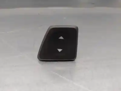 Автозапчасти б/у ВЫКЛЮЧАТЕЛЬ ПЕРЕДНЕГО ПРАВОГО ОКНА за FIAT 500 (312_)  ссылки OEM IAM 30506  