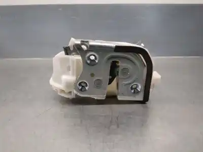 Peça sobressalente para automóvel em segunda mão fechadura da porta traseira esquerda por mitsubishi space star (a00) 1.2 referências oem iam 5745a425