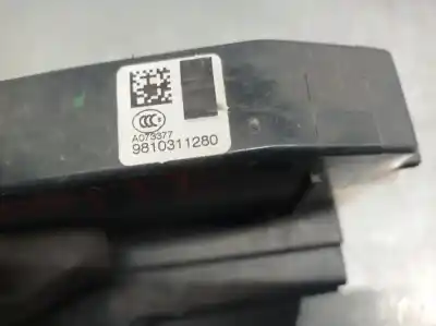 Автозапчастина б/у замок дверей заднього лівого для citroen c4 picasso seduction посилання на oem iam 9810311280  