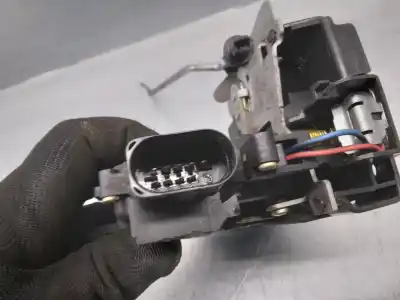 Pezzo di ricambio per auto di seconda mano serratura porta anteriore sinistra per audi a4 b6 avant (8e5) 2.5 tdi riferimenti oem iam 4b1837015g  