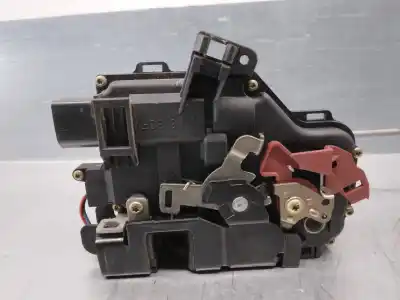 Second-hand car spare part front right door lock for audi a4 b6 avant (8e5) 2.5 tdi oem iam references 8e1837016c  