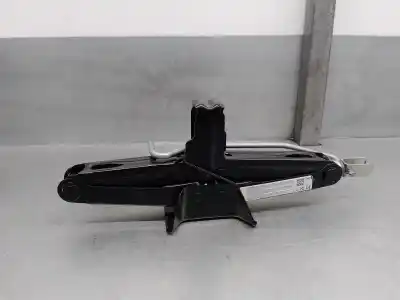 Pièce détachée automobile d'occasion cric hydraulique pour dacia duster (hm_) 1.3 tce 130 4x4 (hmmf) références oem iam 995505976r  