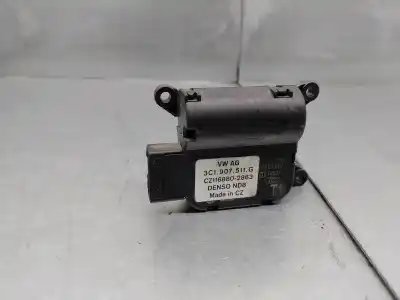 Peça sobressalente para automóvel em segunda mão motor de abertura da comporta de sofagem por volkswagen passat alltrack b7 (365) 2.0 tdi referências oem iam 3c1907511g
