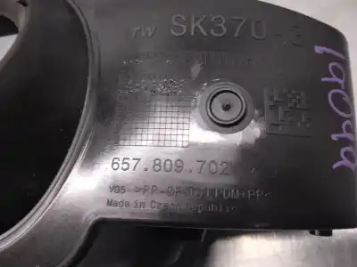 Автозапчасти б/у наружная крышка топлива за skoda kamiq (nw4) 1.5 tsi ссылки oem iam 657809702  