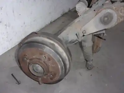Peça sobressalente para automóvel em segunda mão charrió / suporte de eixo de trás por peugeot 306 berlina 4 puertas (s1) tariffa referências oem iam 514887 burra 31 tambor 4 agujeros