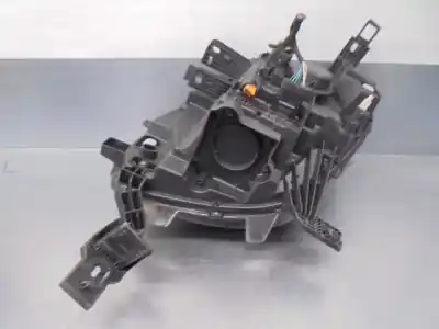 Second-hand car spare part right headlight for smart forfour (451) 1.0 cat oem iam references a4539061301  260107025r