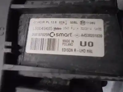 Second-hand car spare part right headlight for smart forfour (451) 1.0 cat oem iam references a4539061301  260107025r