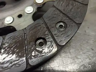 Автозапчастина б/у комплект зцеплення для dacia duster (hm_) 1.3 tce 130 4x4 (hmmf) посилання на oem iam 302059555r  