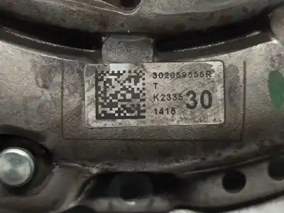 Автозапчастина б/у комплект зцеплення для dacia duster (hm_) 1.3 tce 130 4x4 (hmmf) посилання на oem iam 302059555r  
