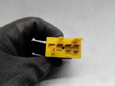 Second-hand car spare part switch for audi a4 berlina (b5) 1.9 tdi oem iam references 4d0941563  