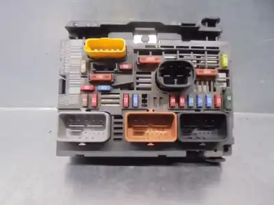 Pezzo di ricambio per auto di seconda mano scatola relè/fusibili per citroen c4 picasso i monospace (ud_) 1.6 vti 120 riferimenti oem iam 9667044880