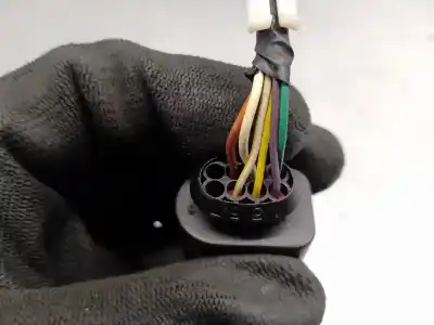 Автозапчасти б/у задний вид справа за seat leon (5f1) 1.4 16v tsi ссылки oem iam 5f1857508n  