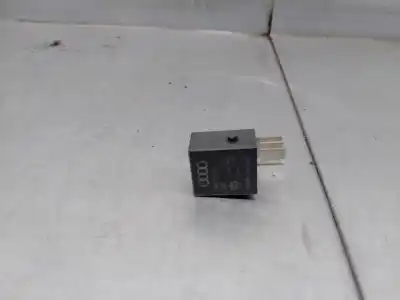 Second-hand car spare part relay for seat leon (5f1) 1.4 16v tsi oem iam references 4h0951253c