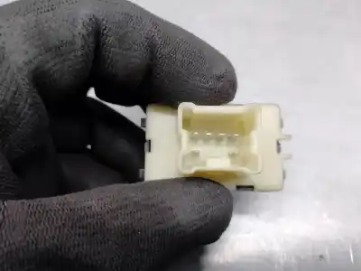 Автозапчастина б/у передній правий віконний вимикач для renault kangoo * посилання на oem iam 254217475r  