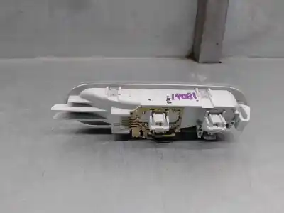 Автозапчастина б/у внутрішне світло для renault kangoo * посилання на oem iam 8200074362  