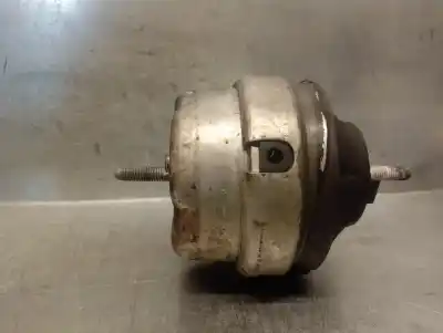 Second-hand car spare part engine support for audi a4 berlina (b5) 2.5 tdi oem iam references 4b0199379e  4b0199379e