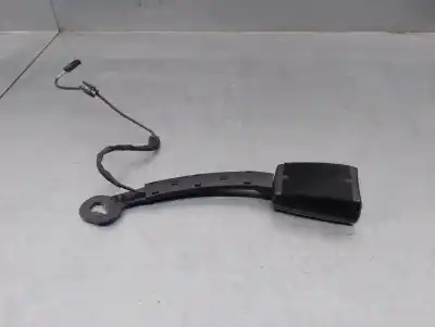 Автозапчасти б/у крюк для пояса за audi a3 (8v) 2.0 16v tdi ссылки oem iam 8v0857756