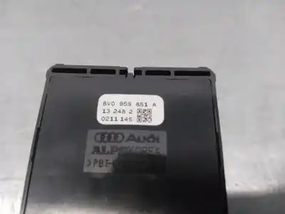 Автозапчасти б/у выключатель левого переднего окна за audi a3 (8v) 2.0 16v tdi ссылки oem iam 8v0959851a  