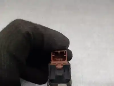 Second-hand car spare part headlights switch for audi a3 (8v) 2.0 16v tdi oem iam references 8v1962107  