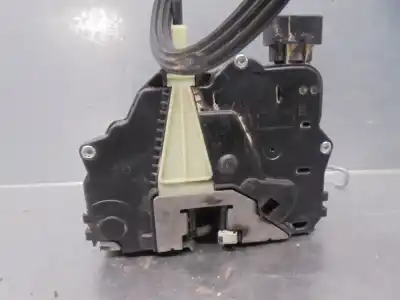 Second-hand car spare part front right door lock for opel corsa e selective oem iam references 13431840  