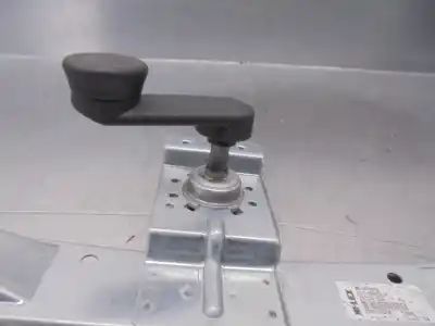 Second-hand car spare part rear left window regulator for opel corsa e selective oem iam references 13188503  