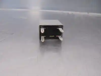 Pezzo di ricambio per auto di seconda mano relè per opel corsa e selective riferimenti oem iam 13500114  