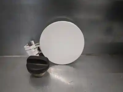 Автозапчасти б/у наружная крышка топлива за toyota yaris (_p13_) 1.5 hybrid (nhp130_) ссылки oem iam 773500d080