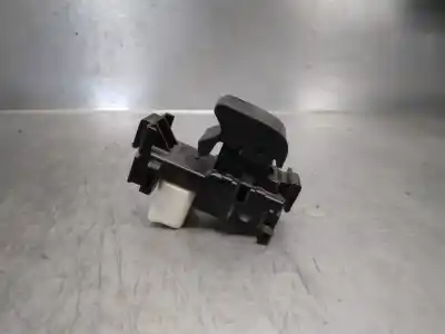 Автозапчасти б/у управление задними левыми стеклами за toyota yaris (_p13_) 1.5 hybrid (nhp130_) ссылки oem iam 848100d030  