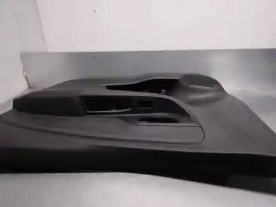 Автозапчасти б/у обивка передней правой двери за toyota yaris (_p13_) 1.5 hybrid (nhp130_) ссылки oem iam 676100dr8020  