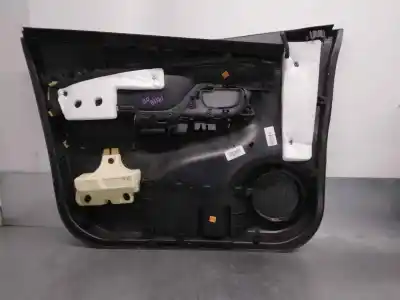 Автозапчасти б/у обивка передней правой двери за toyota yaris (_p13_) 1.5 hybrid (nhp130_) ссылки oem iam 676100dr8020  