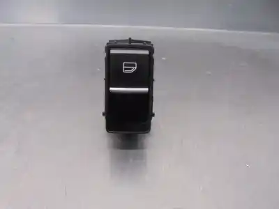 Pezzo di ricambio per auto di seconda mano comando alzacristalli posteriori destro per mazda 3 berlina (bp) evolution riferimenti oem iam bdgf66370