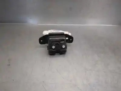 Автозапчасти б/у замок багажника/ворот за toyota yaris (_p13_) 1.5 hybrid (nhp130_) ссылки oem iam 6935002090  