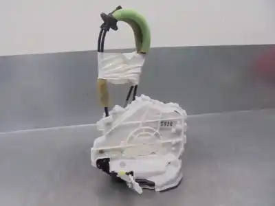 Pezzo di ricambio per auto di seconda mano serratura porta posteriore sinistra per mazda 3 berlina (bp) evolution riferimenti oem iam 