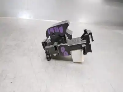 Автозапчасти б/у выключатель переднего правого окна за toyota yaris (_p13_) 1.5 hybrid (nhp130_) ссылки oem iam 848100d030  