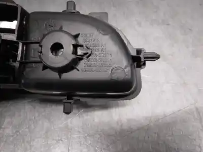 Автозапчасти б/у левая задняя внутренняя ручка за toyota yaris (_p13_) 1.5 hybrid (nhp130_) ссылки oem iam 6920602300c2  