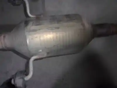 Автозапчастина б/у передня випускна труба для toyota yaris (_p13_) 1.5 hybrid (nhp130_) посилання на oem iam 174100m181 fb1 30m08