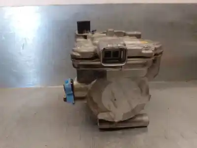 Автозапчастина б/у компресор кондиционера для toyota yaris (_p13_) 1.5 hybrid (nhp130_) посилання на oem iam 8837052012  0422001350